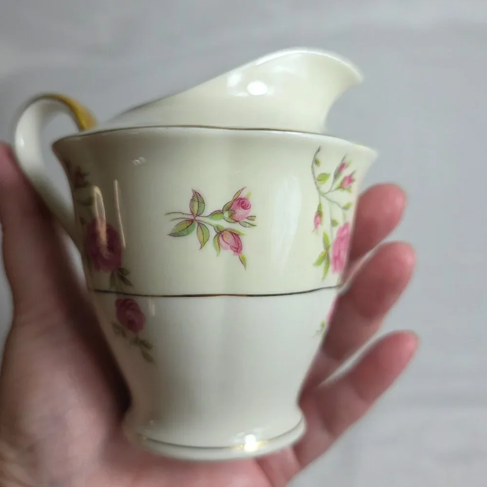 Theodore Haviland Delaware (New York) Creamer Ivory with Pink Roses